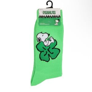 Peanuts Bright Green Snoopy Socks